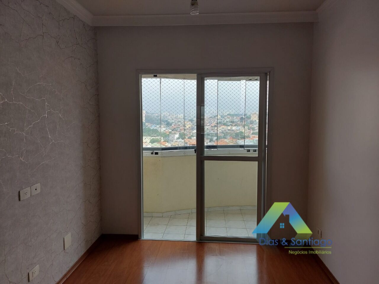 Apartamento à venda com 2 quartos, 67m² - Foto 3