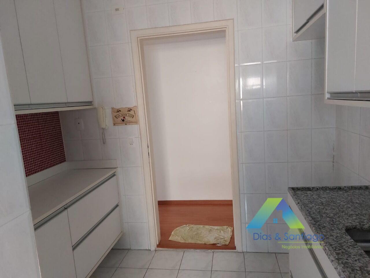 Apartamento à venda com 2 quartos, 67m² - Foto 9