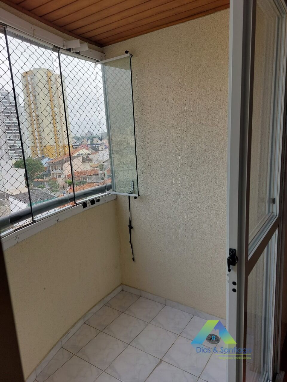 Apartamento à venda com 2 quartos, 67m² - Foto 4