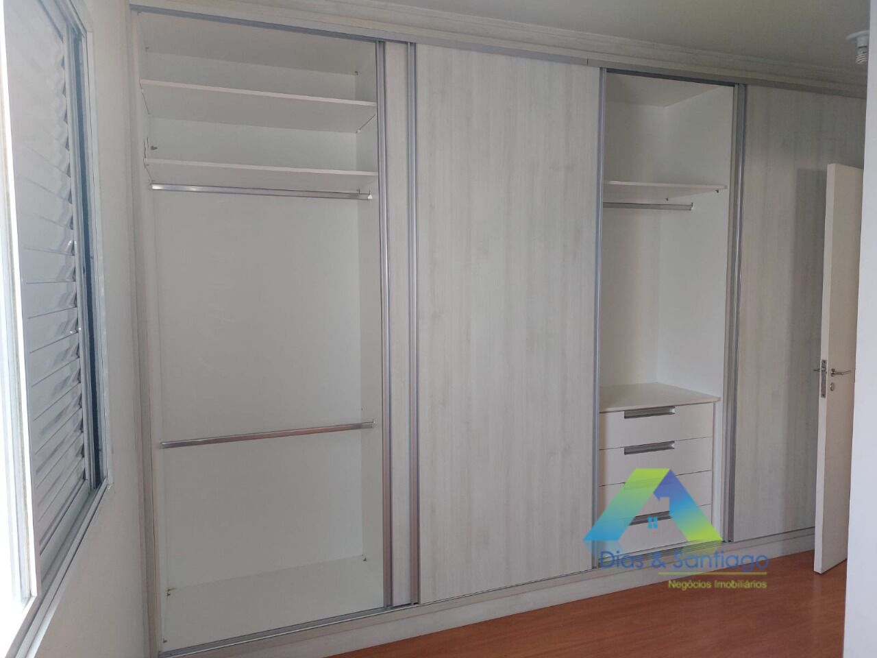 Apartamento à venda com 2 quartos, 67m² - Foto 15