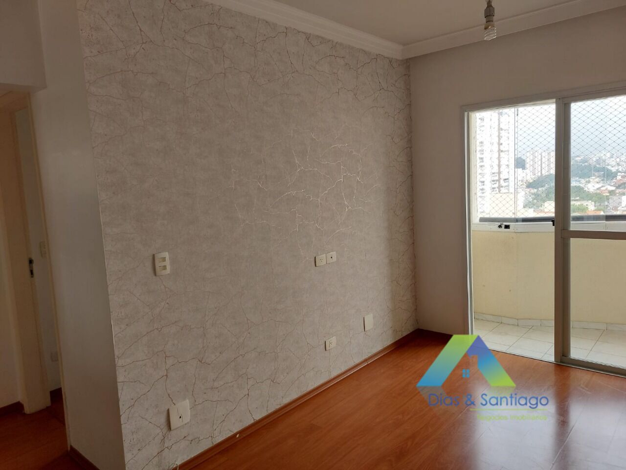 Apartamento à venda com 2 quartos, 67m² - Foto 2