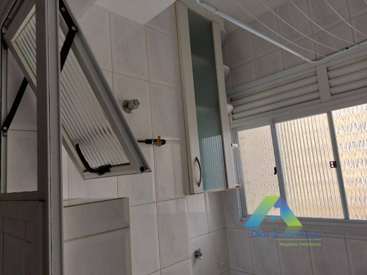 Apartamento à venda com 2 quartos, 67m² - Foto 11