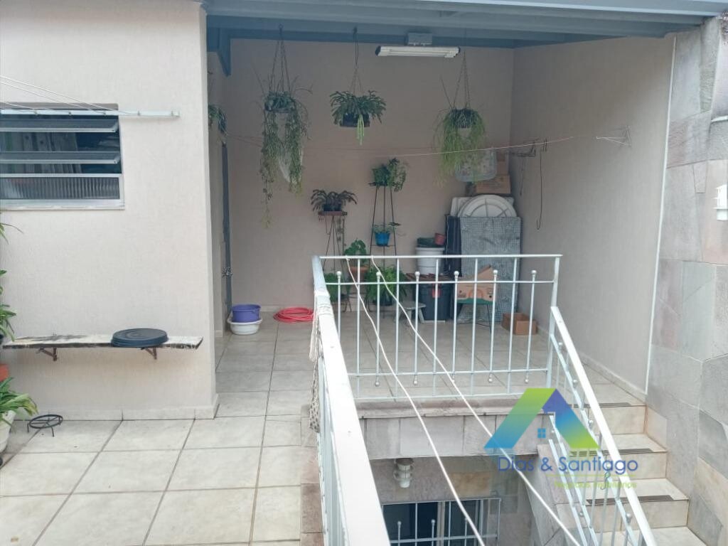 Sobrado à venda com 2 quartos, 170m² - Foto 33