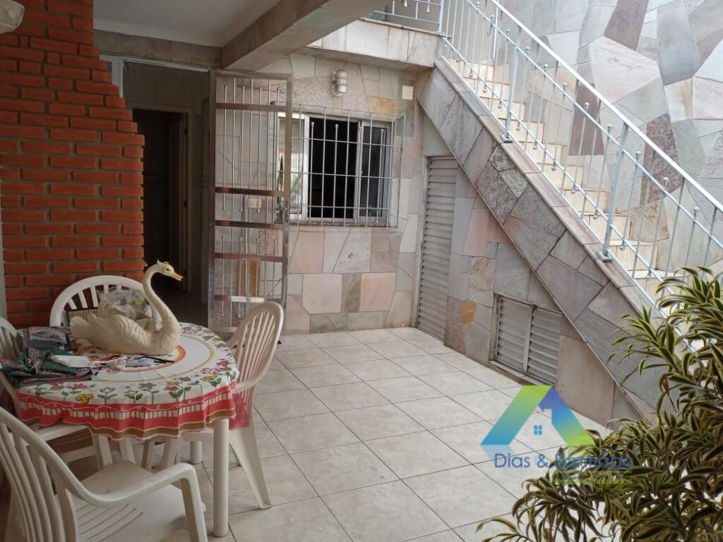 Sobrado à venda com 2 quartos, 170m² - Foto 20