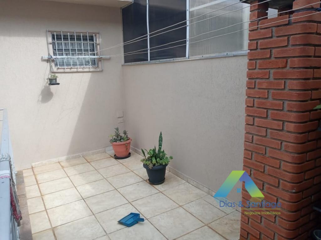 Sobrado à venda com 2 quartos, 170m² - Foto 29