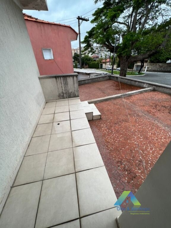 Sobrado à venda com 3 quartos, 200m² - Foto 7