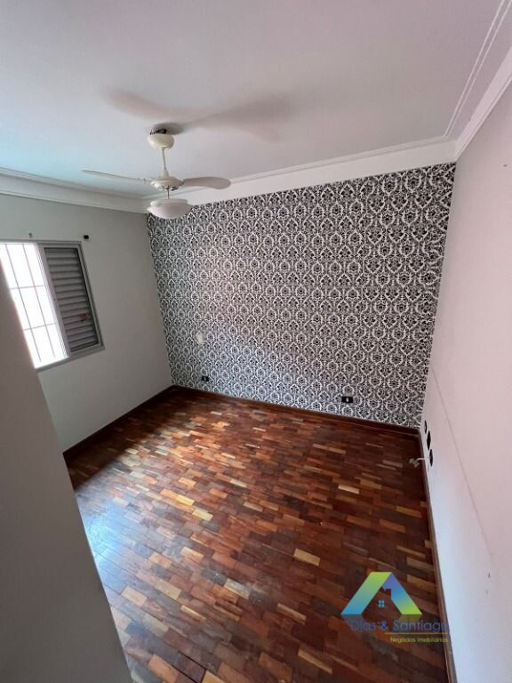 Sobrado à venda com 3 quartos, 200m² - Foto 13