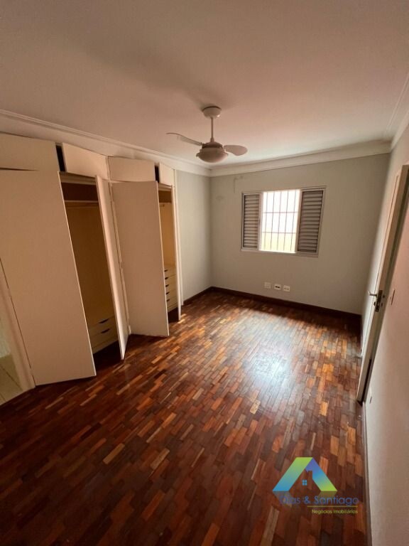 Sobrado à venda com 3 quartos, 200m² - Foto 16