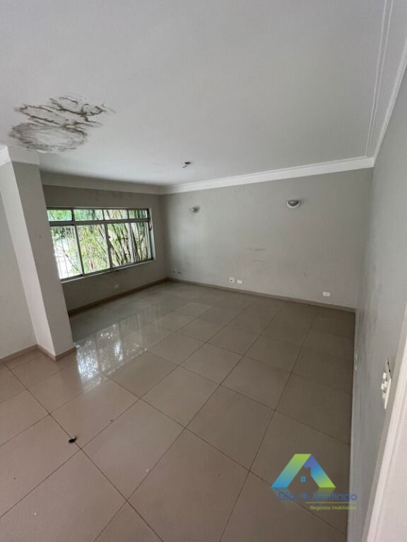 Sobrado à venda com 3 quartos, 200m² - Foto 8