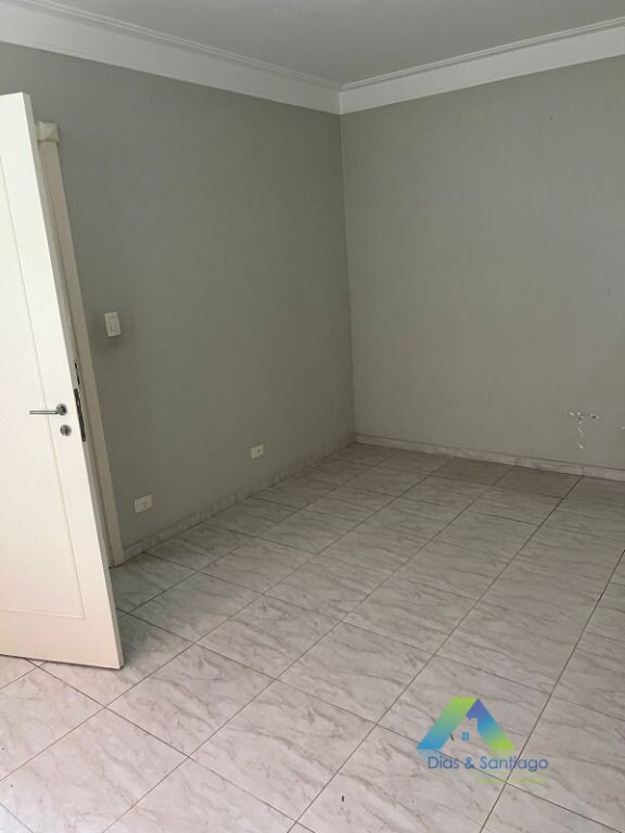 Sobrado à venda com 3 quartos, 200m² - Foto 21