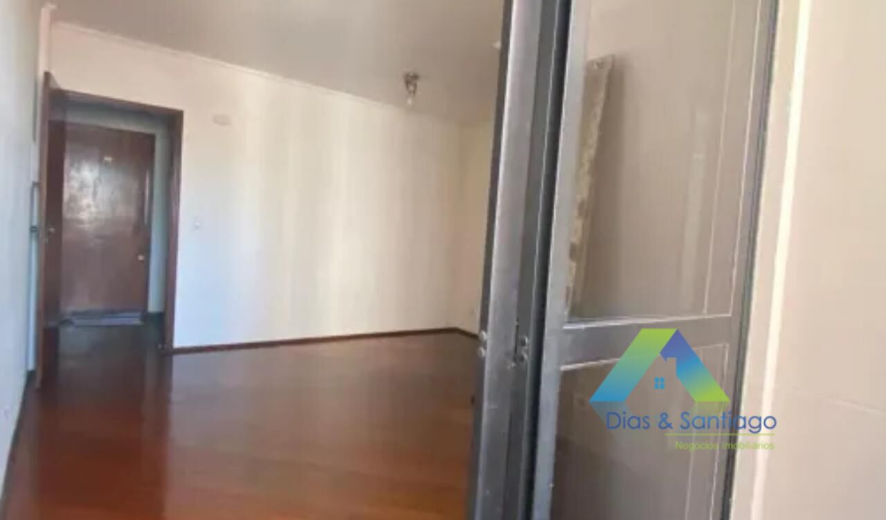 Apartamento à venda com 2 quartos, 76m² - Foto 12