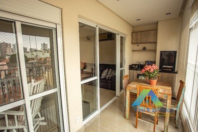 Apartamento à venda com 3 quartos, 96m² - Foto 1