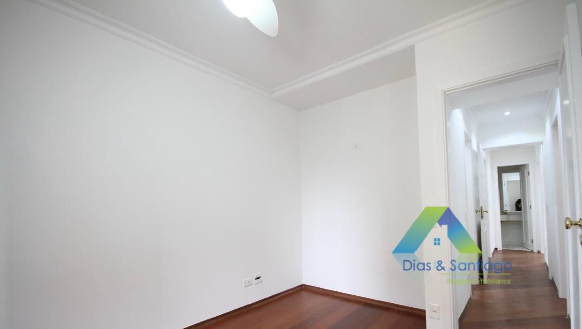 Apartamento para alugar com 3 quartos, 130m² - Foto 22