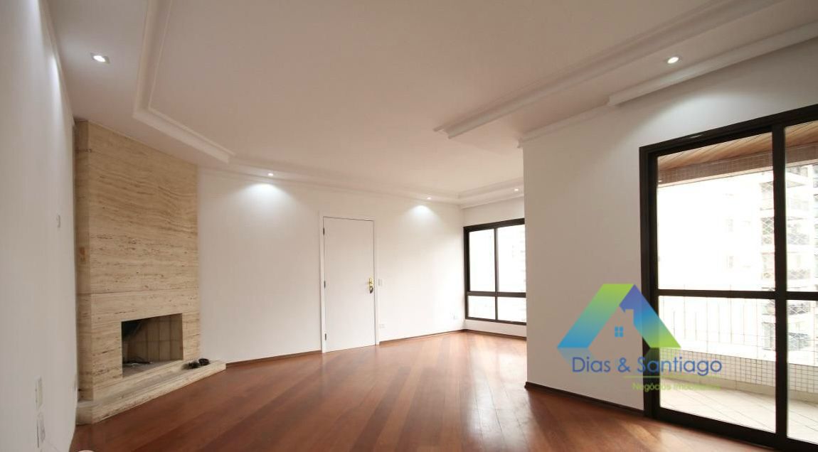 Apartamento para alugar com 3 quartos, 130m² - Foto 2