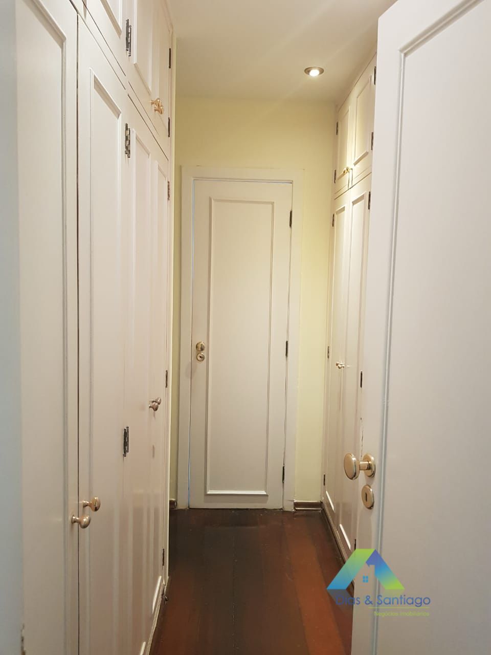 Apartamento para alugar com 3 quartos, 130m² - Foto 5