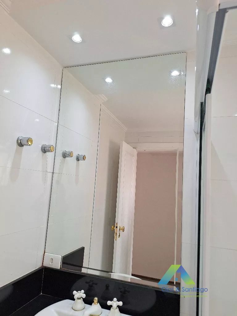 Apartamento para alugar com 3 quartos, 130m² - Foto 38