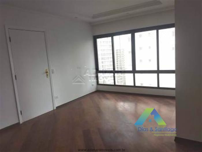 Apartamento para alugar com 3 quartos, 130m² - Foto 10