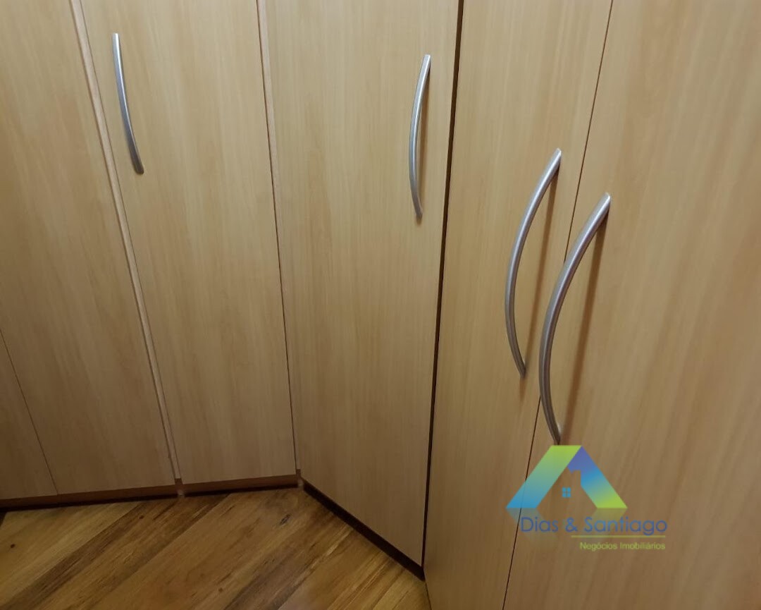 Apartamento à venda com 3 quartos, 77m² - Foto 17