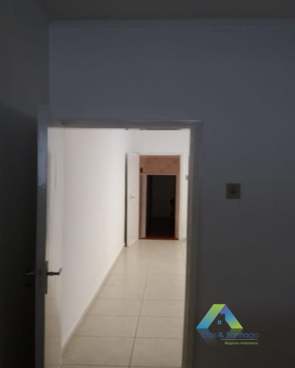 Casa à venda com 2 quartos, 100m² - Foto 5