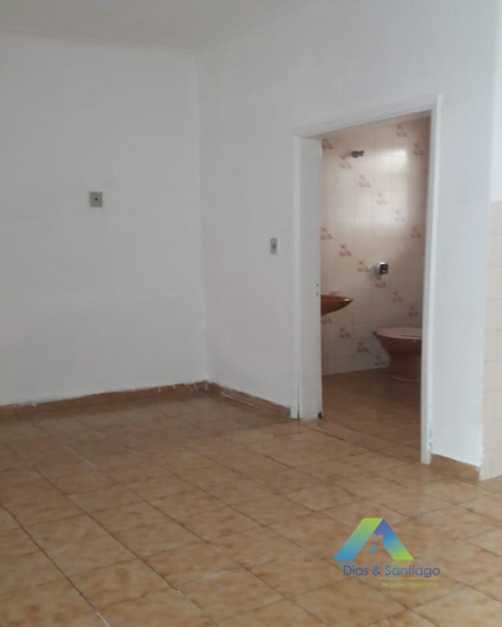 Casa à venda com 2 quartos, 100m² - Foto 7