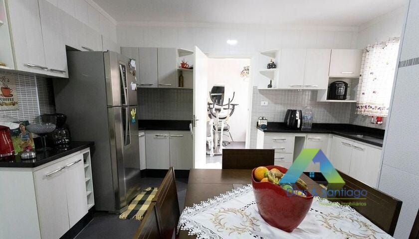 Apartamento à venda com 2 quartos, 96m² - Foto 1