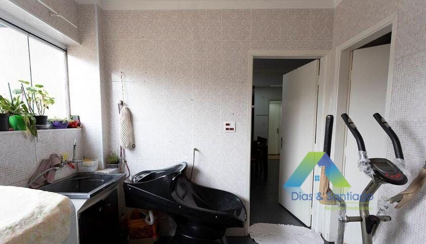 Apartamento à venda com 2 quartos, 96m² - Foto 11