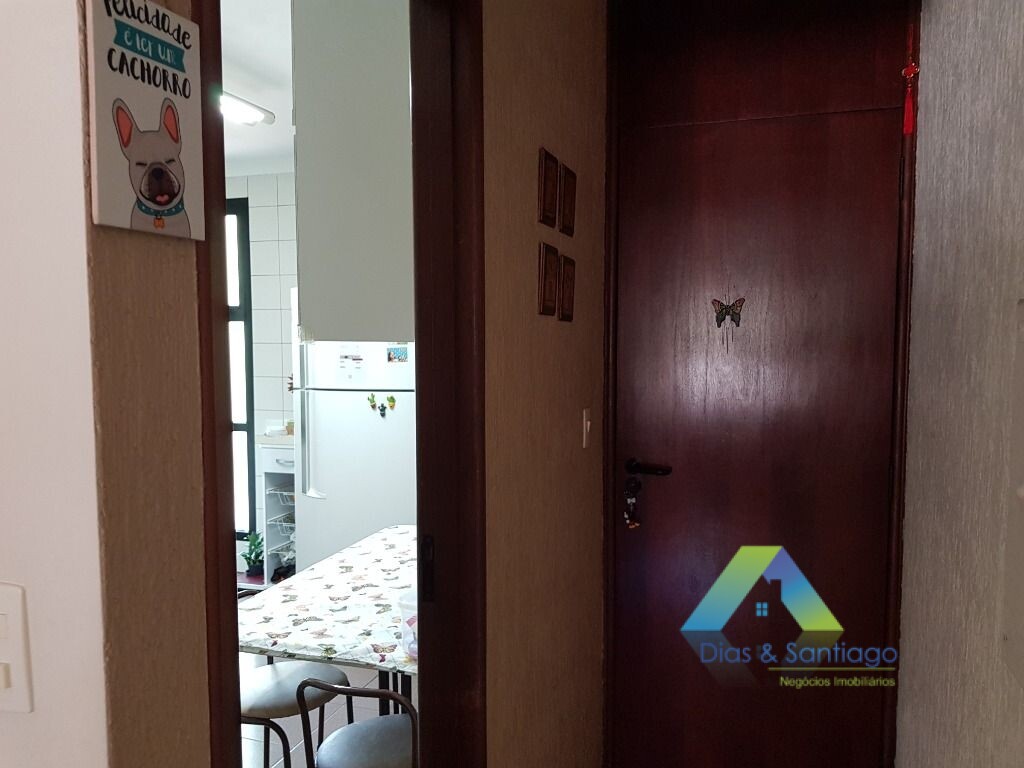 Apartamento à venda com 3 quartos, 110m² - Foto 9