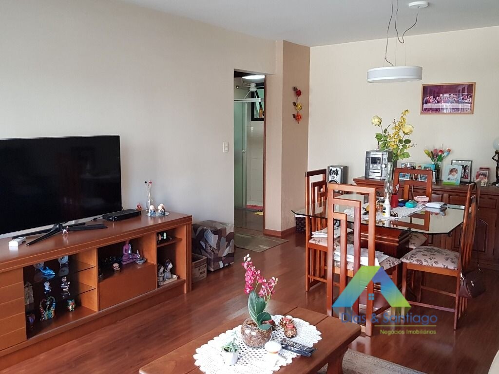 Apartamento à venda com 3 quartos, 110m² - Foto 1