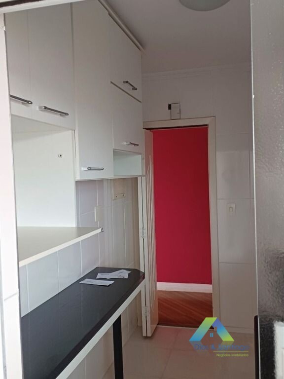 Apartamento à venda com 3 quartos, 67m² - Foto 3