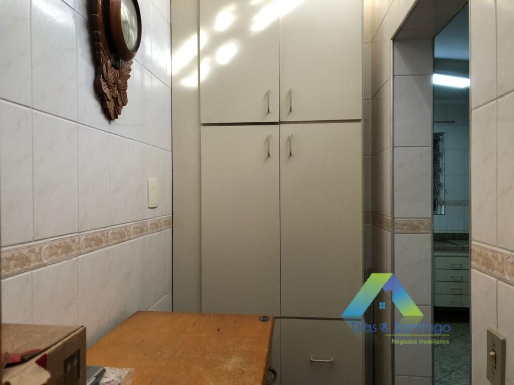 Sobrado à venda com 3 quartos, 310m² - Foto 31