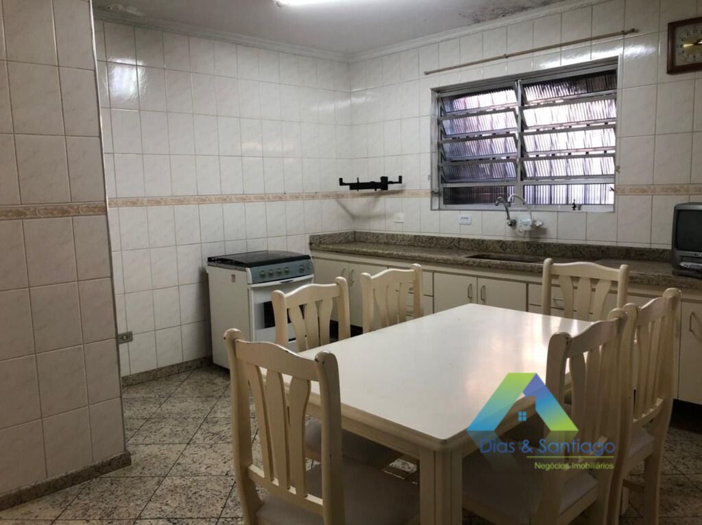 Sobrado à venda com 3 quartos, 310m² - Foto 14