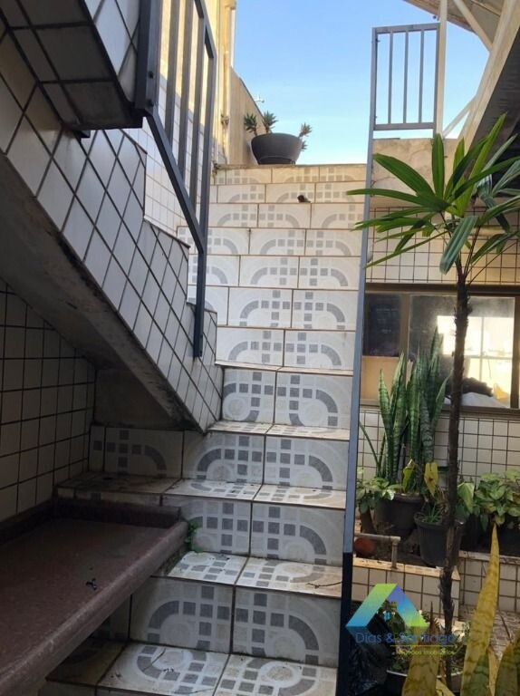 Sobrado à venda com 3 quartos, 310m² - Foto 34