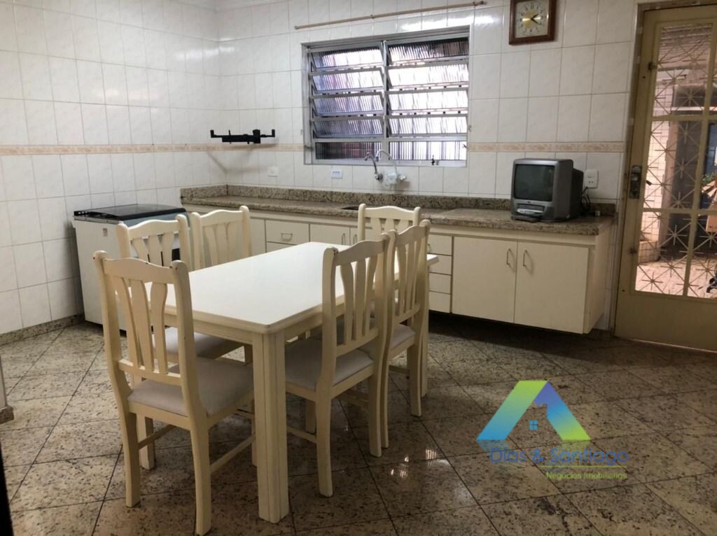 Sobrado à venda com 3 quartos, 310m² - Foto 15