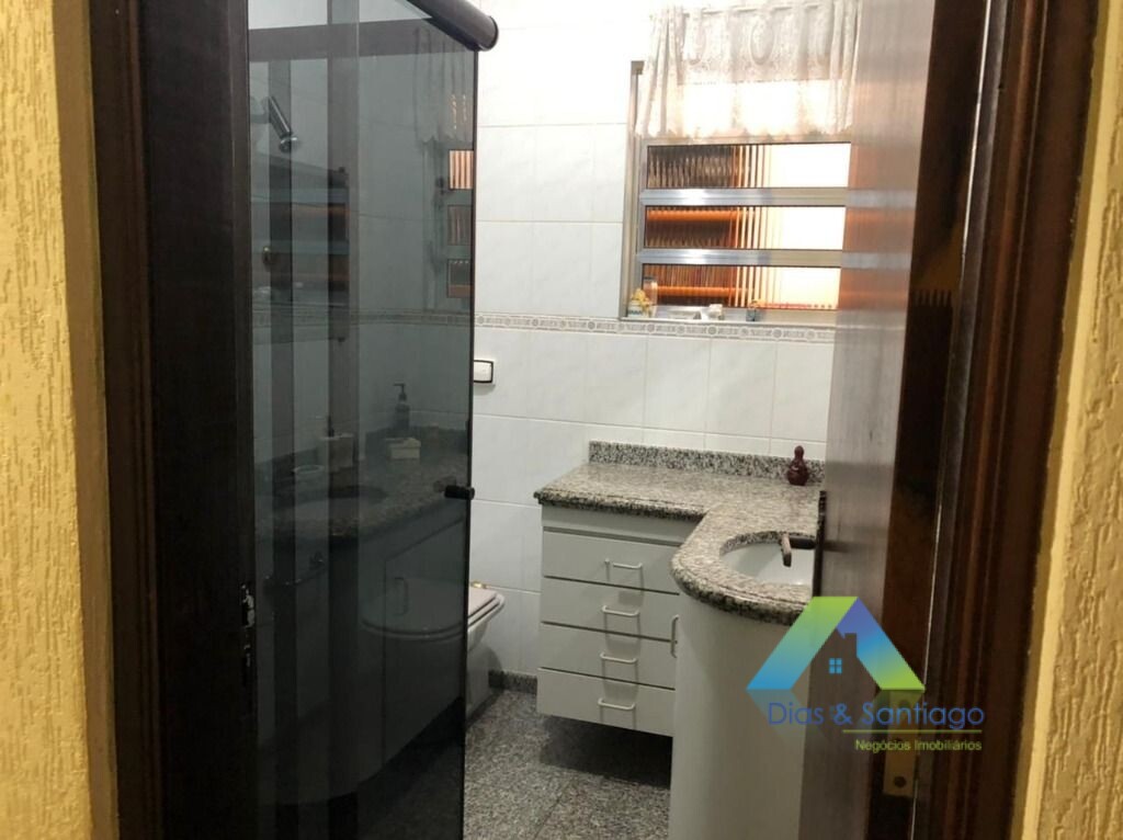 Sobrado à venda com 3 quartos, 310m² - Foto 27