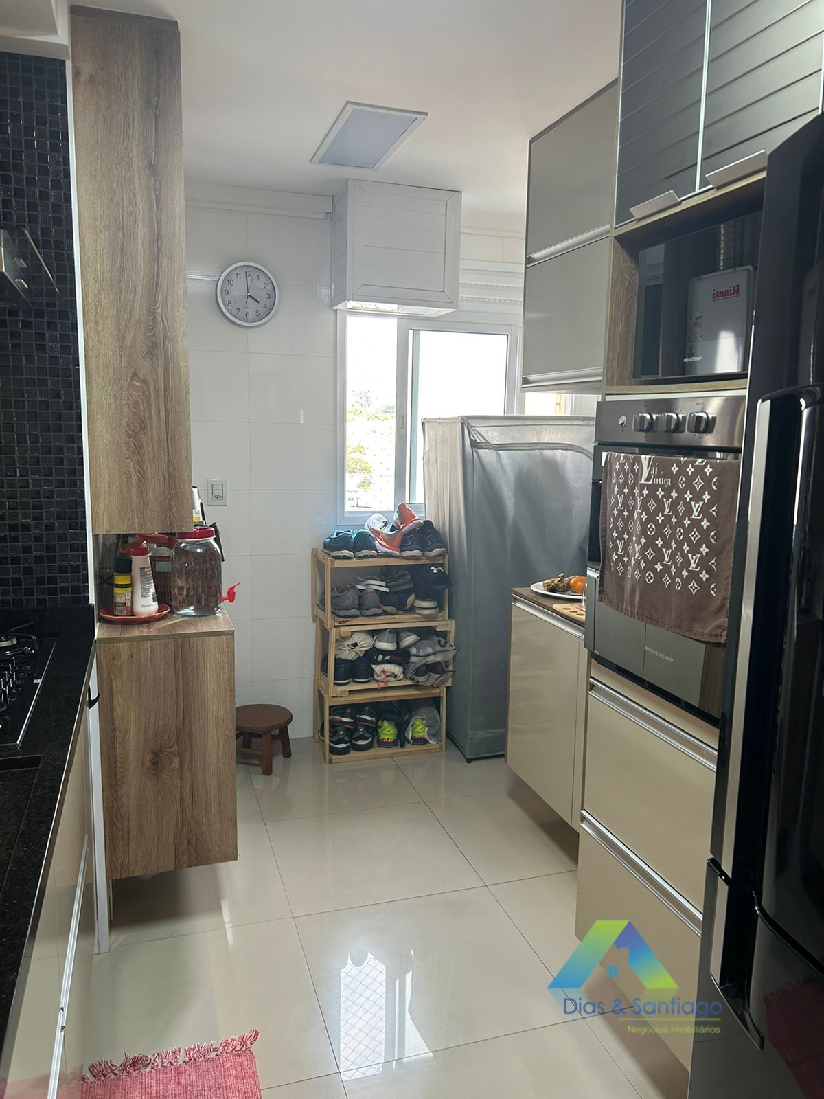 Apartamento à venda com 2 quartos, 75m² - Foto 15