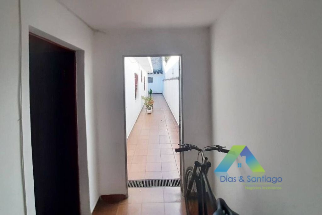 Casa à venda com 3 quartos, 150m² - Foto 18