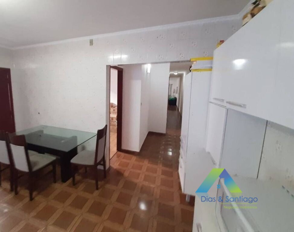 Casa à venda com 3 quartos, 150m² - Foto 7