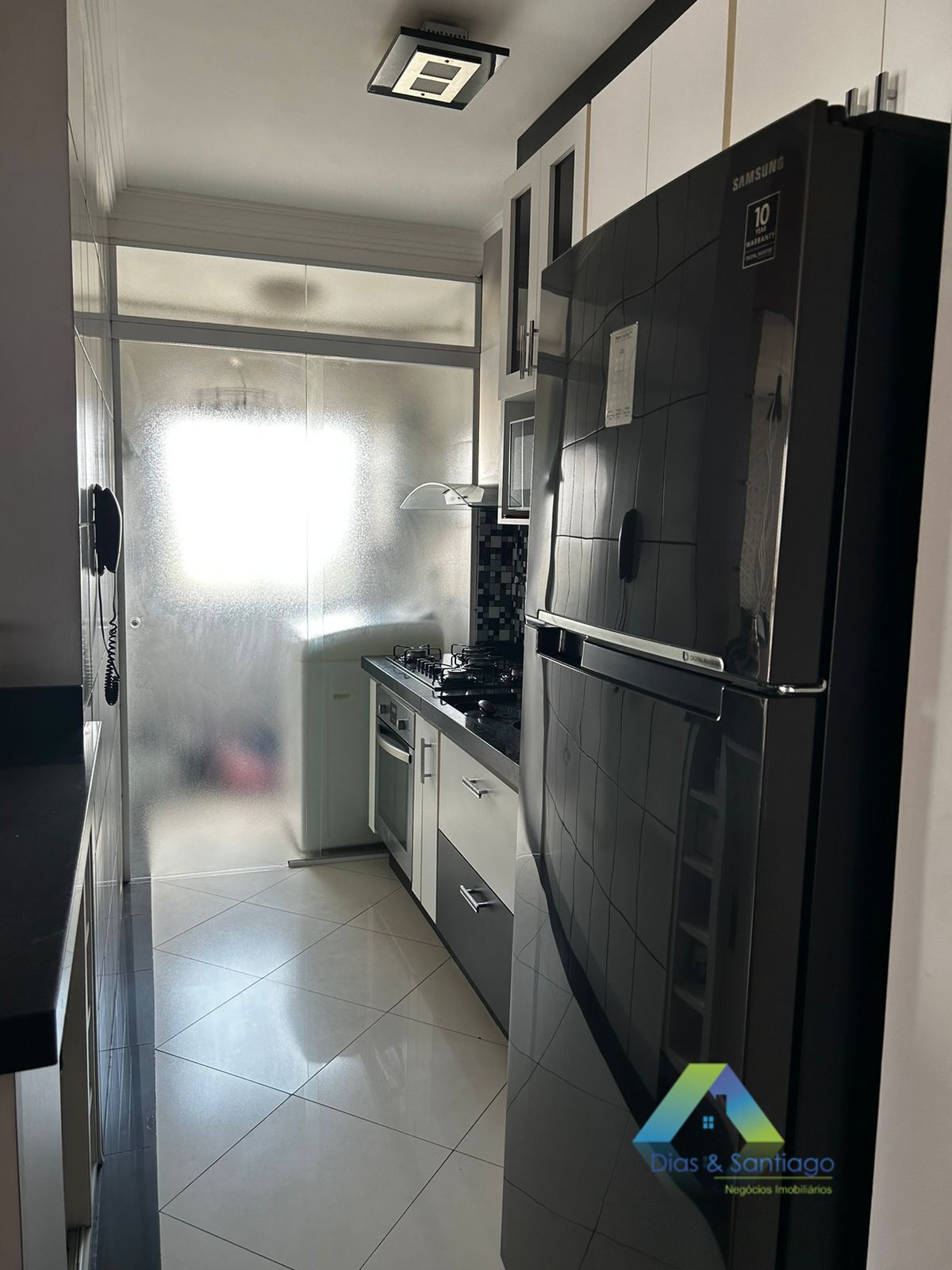 Apartamento à venda com 3 quartos, 68m² - Foto 3