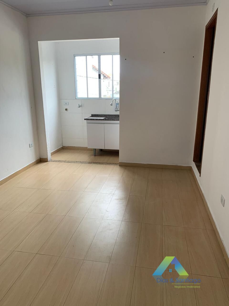 Casa à venda com 1 quarto, 90m² - Foto 4