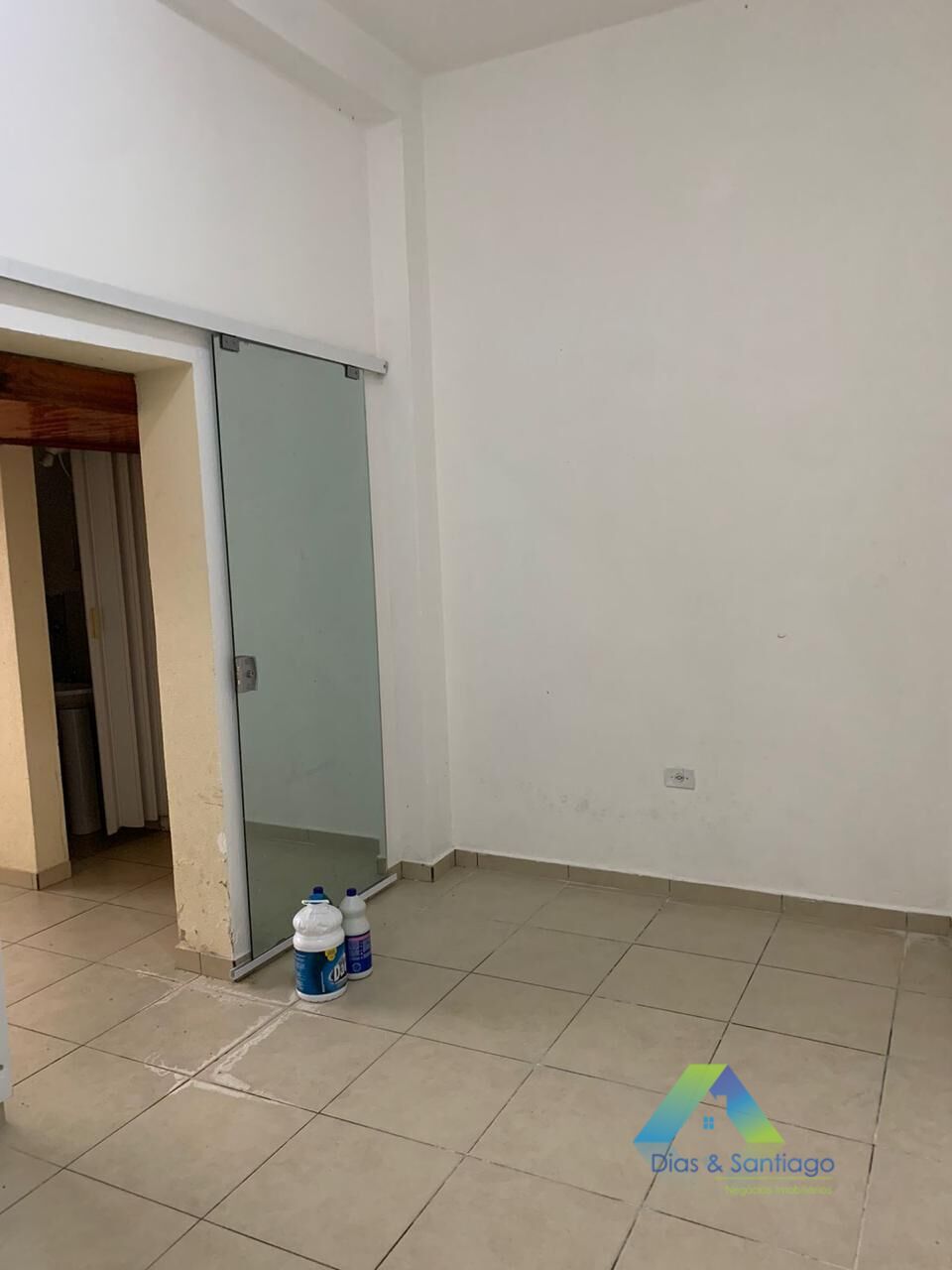 Casa à venda com 1 quarto, 90m² - Foto 6