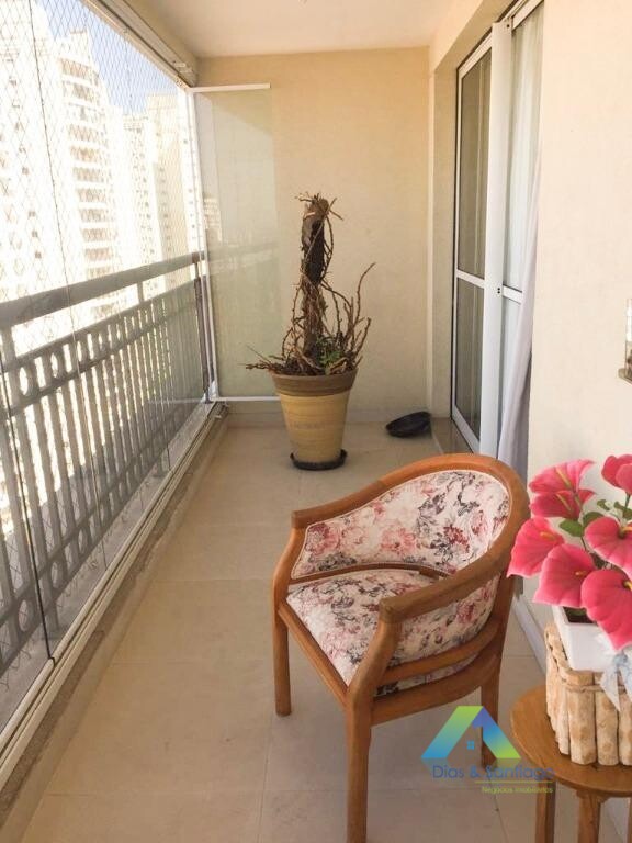 Apartamento à venda com 3 quartos, 140m² - Foto 12