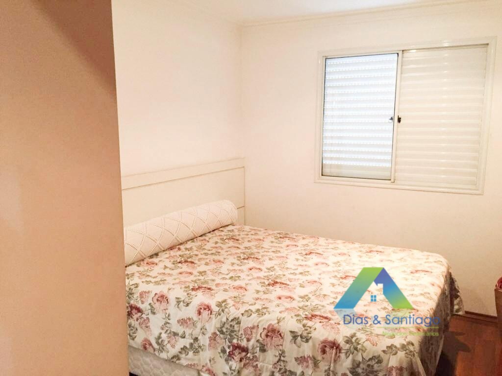 Apartamento à venda com 3 quartos, 140m² - Foto 4