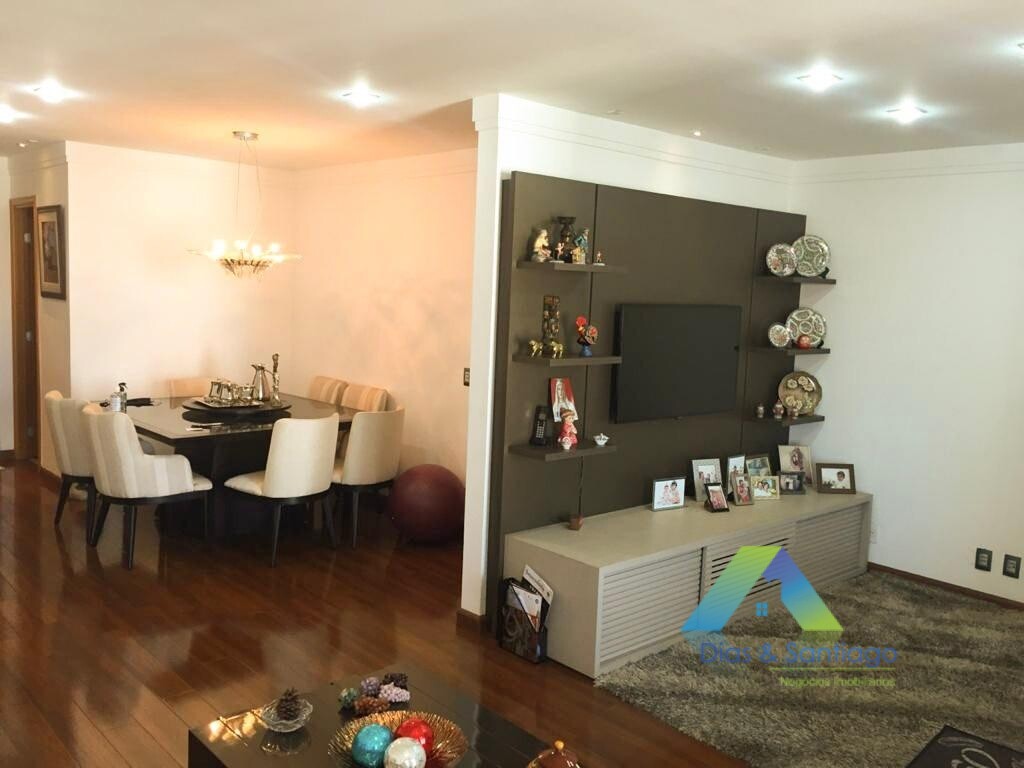 Apartamento à venda com 3 quartos, 140m² - Foto 10