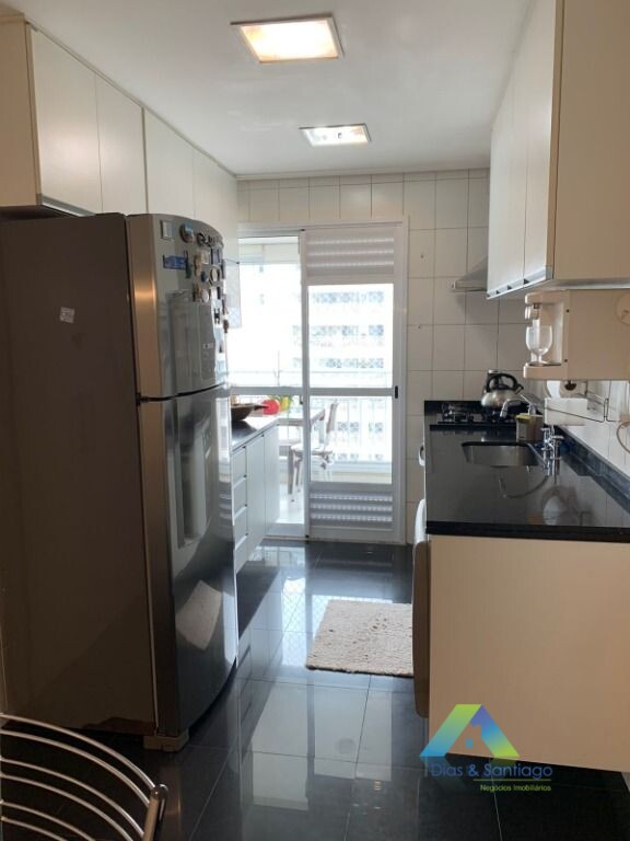 Apartamento à venda com 3 quartos, 112m² - Foto 4