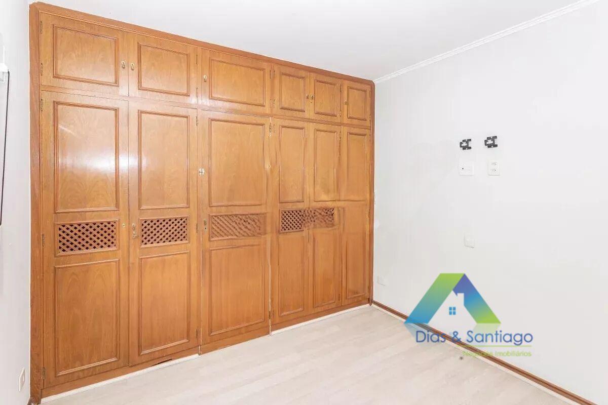 Casa para alugar com 3 quartos, 294m² - Foto 10