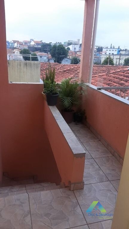 Sobrado à venda com 4 quartos, 250m² - Foto 6