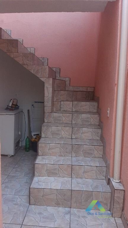 Sobrado à venda com 4 quartos, 250m² - Foto 3