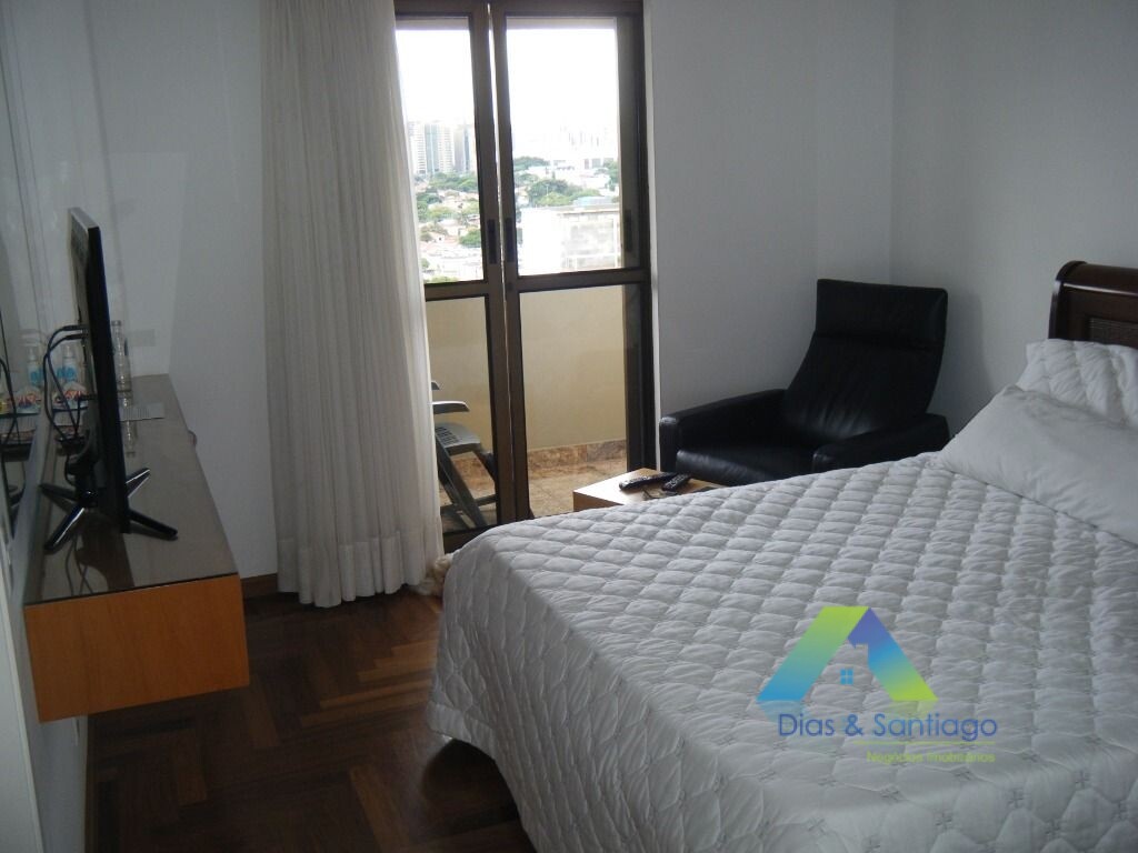 Apartamento à venda com 5 quartos, 272m² - Foto 19