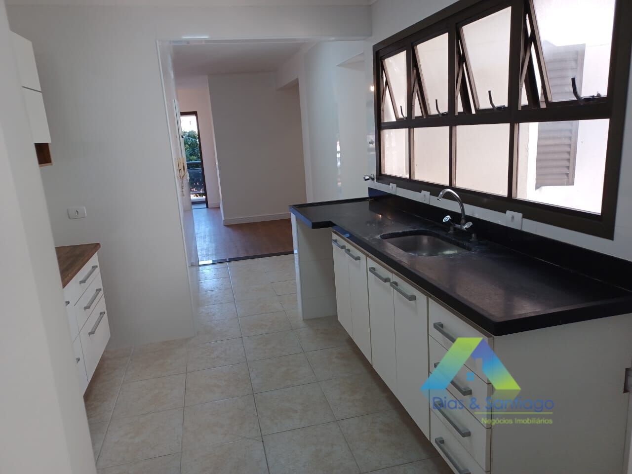 Apartamento para alugar com 4 quartos, 96m² - Foto 10