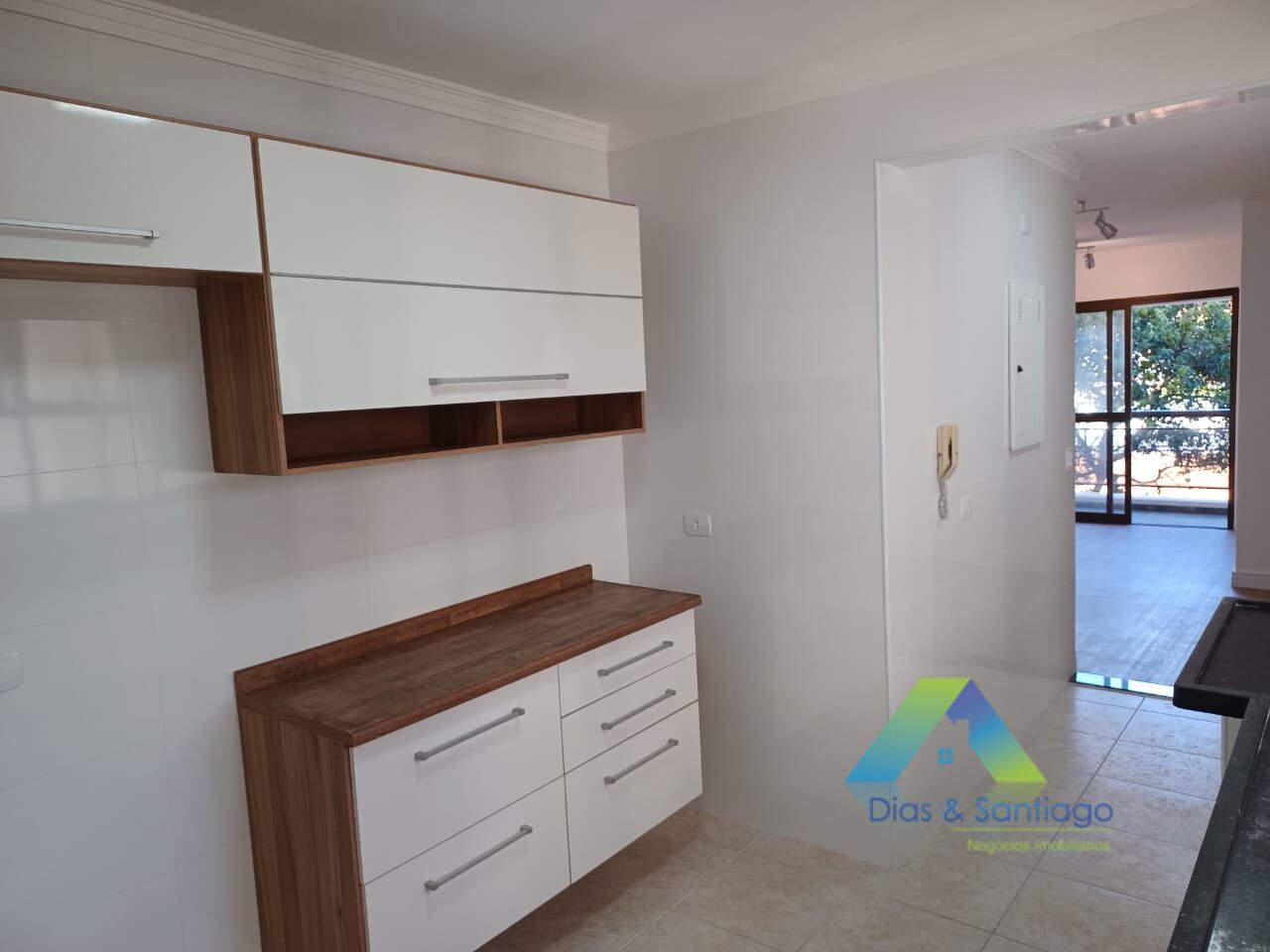 Apartamento para alugar com 4 quartos, 96m² - Foto 11